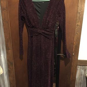 NWT Beautiful Glittery formal long gown small